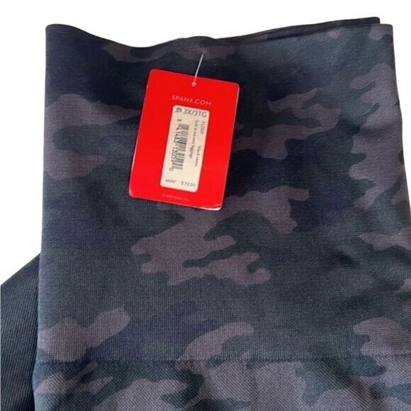 Spanx Black Camo‎ Look At Me Now Seamless Leggings Size 3X NWT - Picture 6 of 12